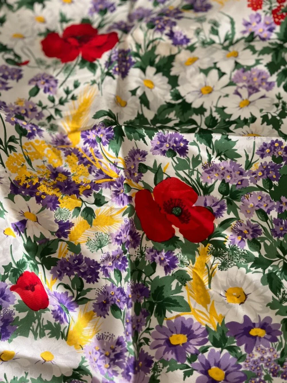 ERRE 100%SILK  FLORAL PATTERN SCARF